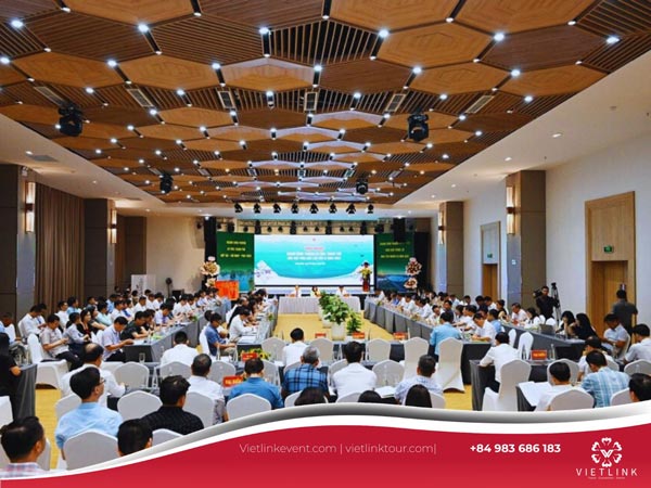 Những kinh nghiệm tổ chức hội nghị khách hàng tại khách sạn hiệu quả