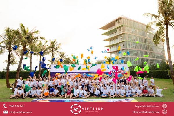 Tổ chức Teambuilding ngoài trời – Giải pháp gắn kết nhân viên