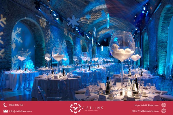 Top địa điểm tổ chức Gala Dinner tại Đà Nẵng 15 địa điểm tổ chức Gala Dinner tại Đà Nẵng sang trọng & ấn tượng