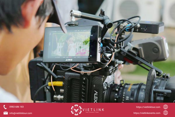VietLink Events - Đơn vị làm film doanh nghiệp chuyên nghiệp VietLink Events - Đơn vị làm film doanh nghiệp chuyên nghiệp