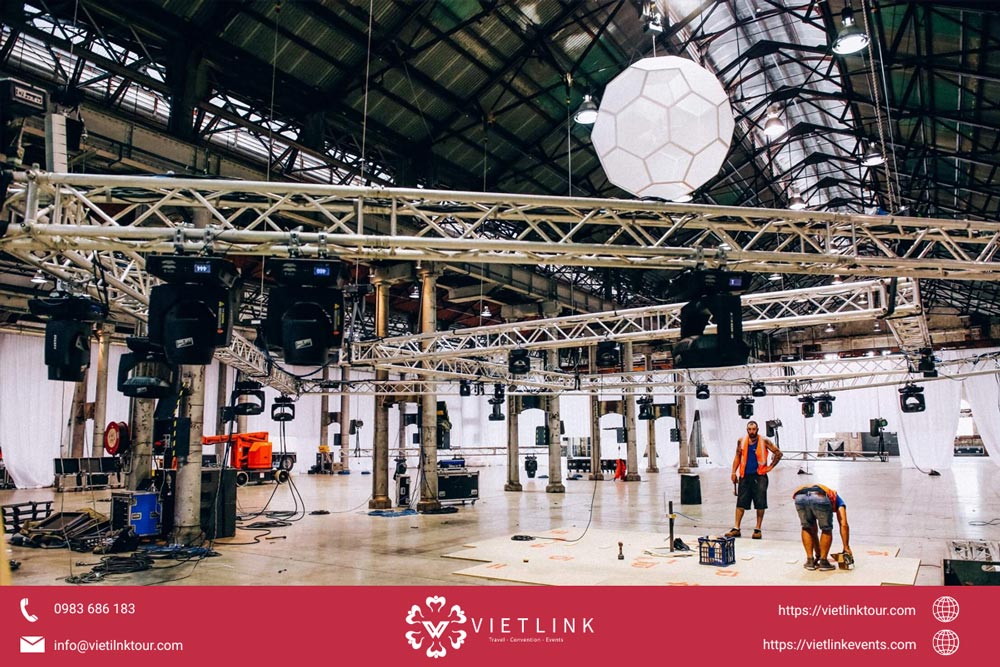 Đơn vị thiết kế và sản xuất sự kiện uy tín - VietLink Events