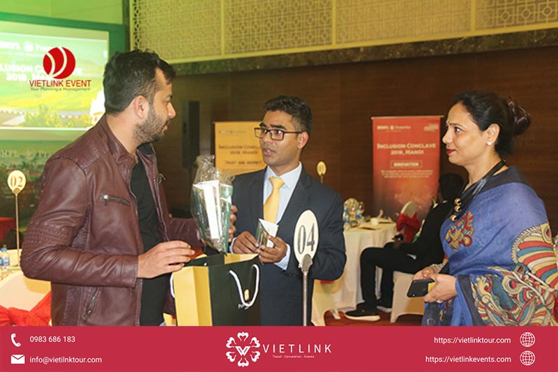 Hội nghị khách hàng của công ty DHFL Pramerica của Ấn Độ Hội nghị khách hàng của công ty DHFL Pramerica của Ấn Độ