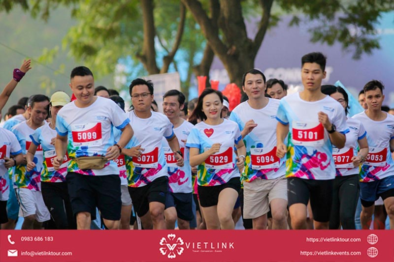 Giải chạy “Ready to Connect – Sức mạnh kết nối” - VietinBank