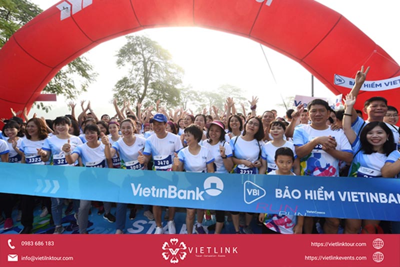 Giải chạy “Ready to Connect – Sức mạnh kết nối” - VietinBank