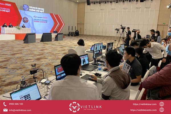 Vì sao nên chọn VietLink Events cho hội thảo – livestream trực tuyến Tổ chức hội thảo kết hợp livestream trực tuyến chất lượng – VietLink Events