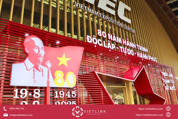 Ý nghĩa của việc tổ chức lễ kỷ niệm kết hợp triển lãm nội bộ Tổ chức lễ kỷ niệm kết hợp triển lãm nội bộ trọn gói -VietLink Events