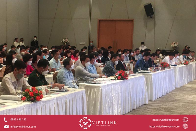 Các hạng mục cần chuẩn bị khi tổ chức hội nghị đầu năm Tổ chức hội nghị đầu năm cho doanh nghiệp – Khởi đầu thuận lợi