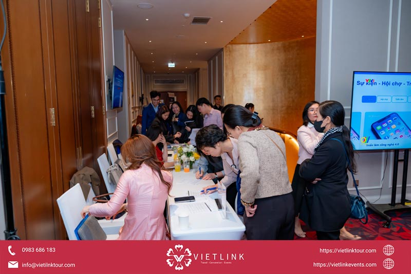 VietLink Events tổ chức Hội nghị Tổng kết Dự án Thương mại Việt Nam