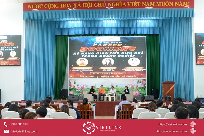 Các hình thức talkshow nội bộ thường được áp dụng trong lễ kỷ niệm Tổ chức lễ kỷ niệm kết hợp talkshow nội bộ – Giải pháp gắn kết