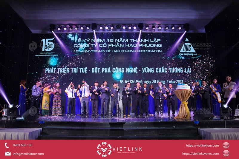 VietLink Event – Đơn vị tổ chức lễ kỷ niệm & talkshow nội bộ trọn gói Tổ chức lễ kỷ niệm kết hợp talkshow nội bộ – Giải pháp gắn kết