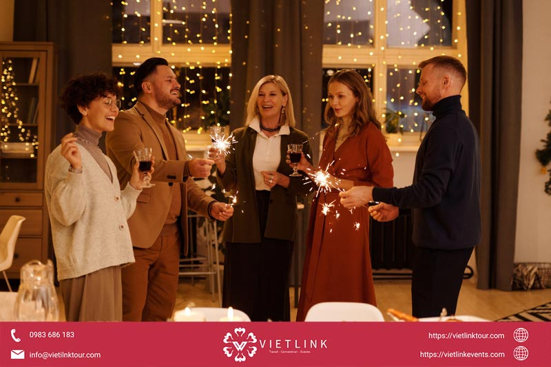 VietLink Event – Đơn vị tổ chức sự kiện đầu năm cho doanh nghiệp trọn gói Tổ chức sự kiện đầu năm cho doanh nghiệp – Khởi động năm mới