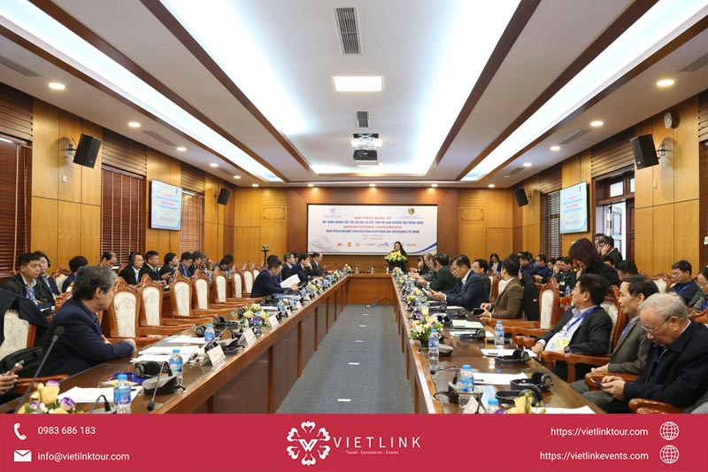 Quy trình tổ chức hội thảo quốc tế chuyên nghiệp Quy trình tổ chức hội thảo quốc tế đạt tiêu chuẩn