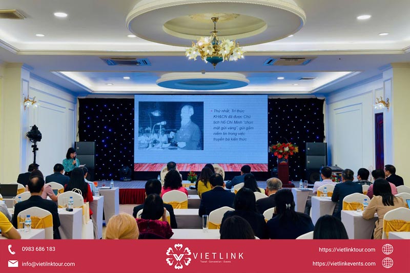 Tại sao doanh nghiệp nên thuê trọn gói dịch vụ tổ chức hội thảo?