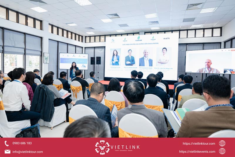 Tại sao doanh nghiệp nên thuê trọn gói dịch vụ tổ chức hội thảo?